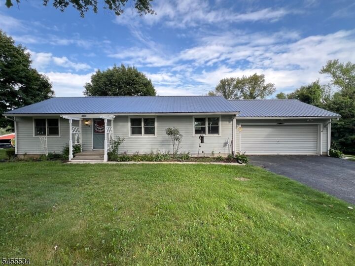Property Photo: 151 Petticoat Ln NJ 08833