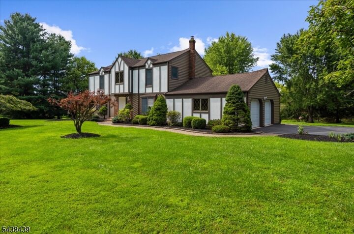 Property Photo:  7 Devore Rd  NJ 08822 