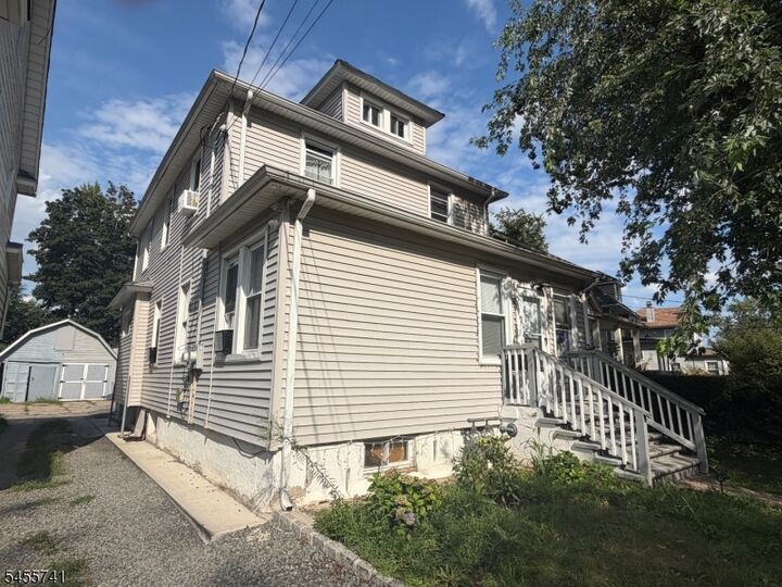 Property Photo:  273 Netherwood Ave 2  NJ 07062 