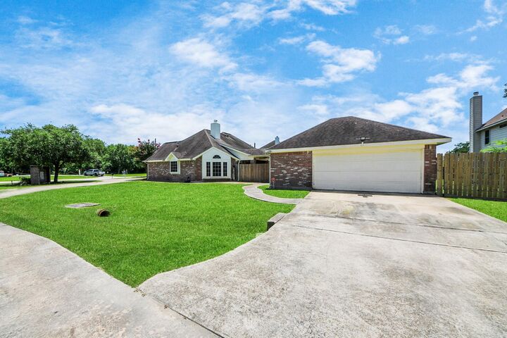 Property Photo: 5231 S Fm 565 Road TX 77523