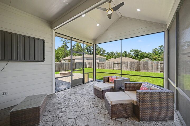 Property Photo: 14106 Trail Creek Court TX 77384