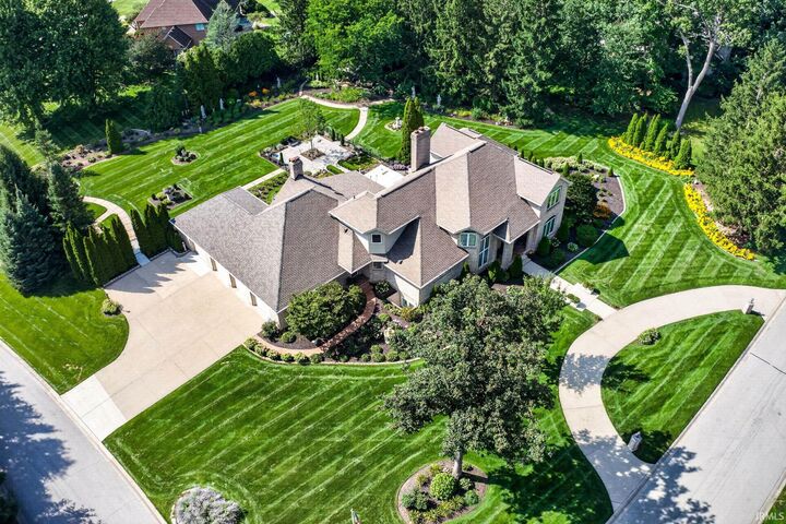 Property Photo:  51593 Norwich Drive  IN 46530 