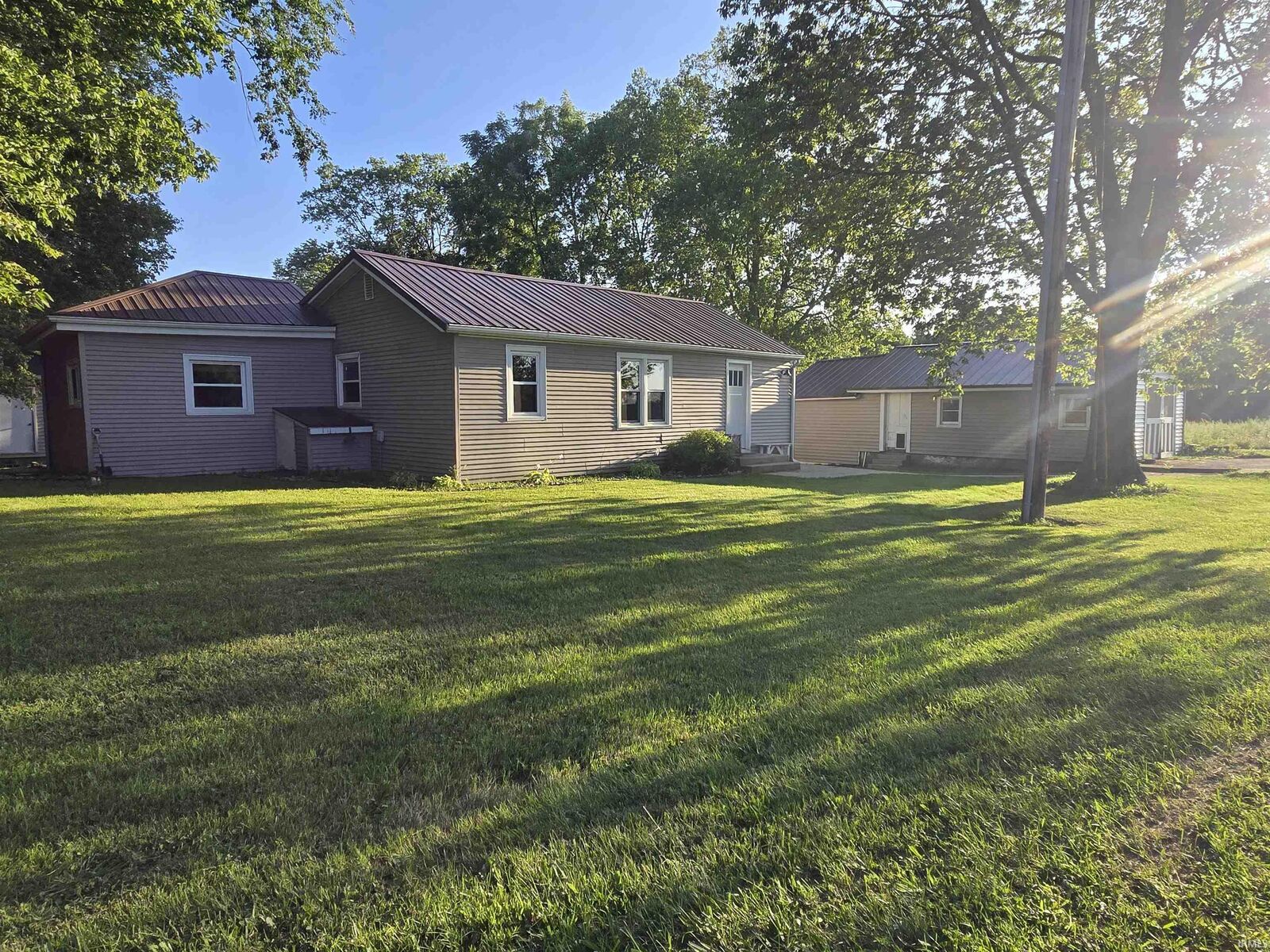Property Photo:  4010 E 600 N Road  IN 46723 