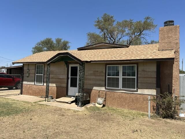 Property Photo:  321 12th Street  TX 79357 