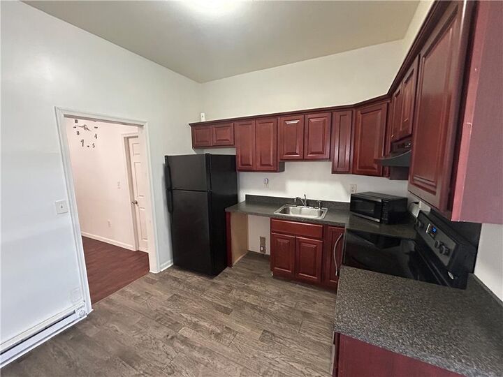 Property Photo: 721 Northampton Street Apt 1 PA 18042