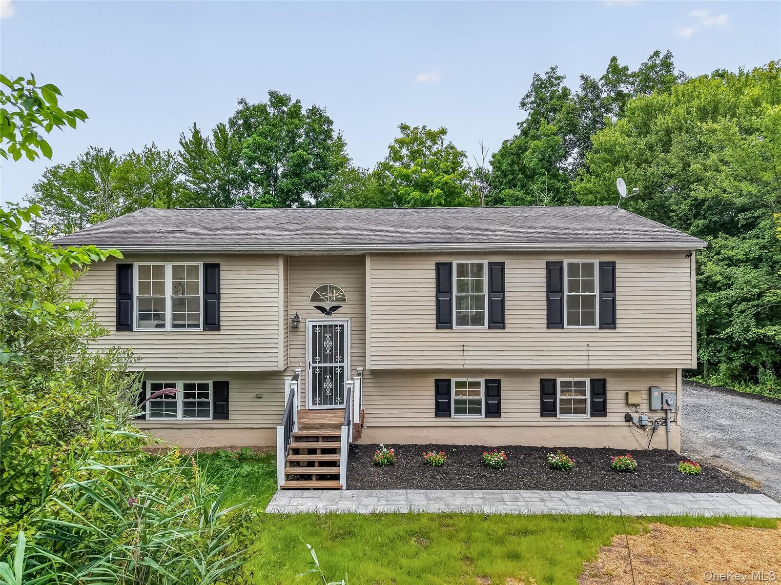 Property Photo: 694 State Route 32 NY 12589