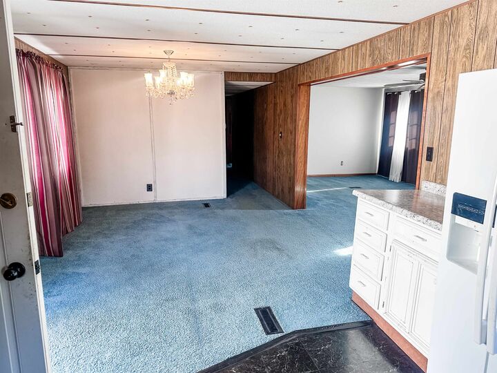 Property Photo:  2220 E D Street  NE 69101-0000 