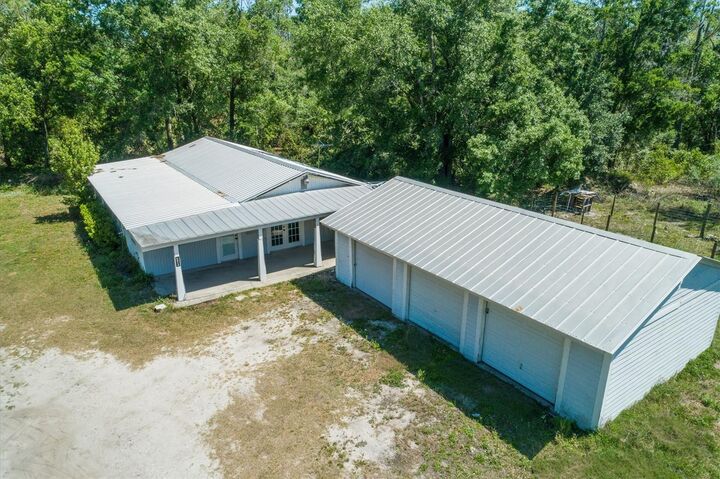 Property Photo:  6814 Pearson Lane  FL 33544 