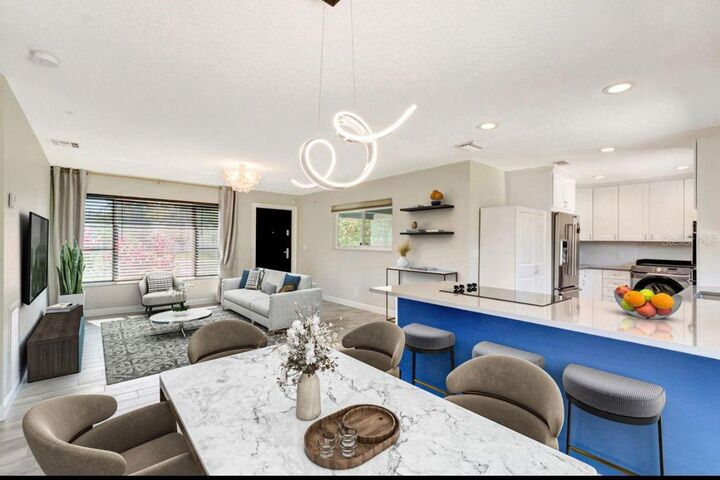 Property Photo: 125 SE 6th Avenue FL 33435