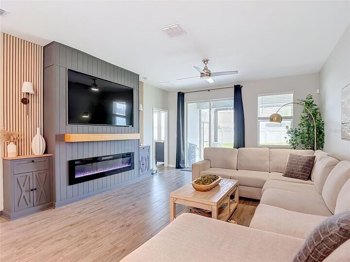 Property Photo: 7531 Ashcroft Drive FL 33545