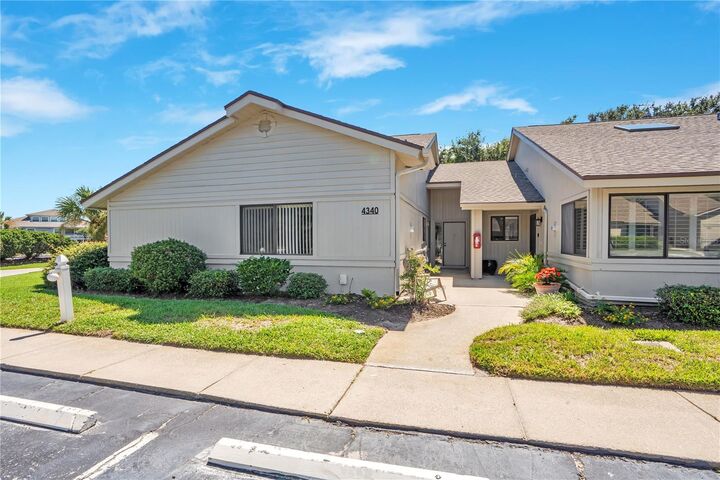 Property Photo:  4340 Sea Mist Drive  FL 32169 