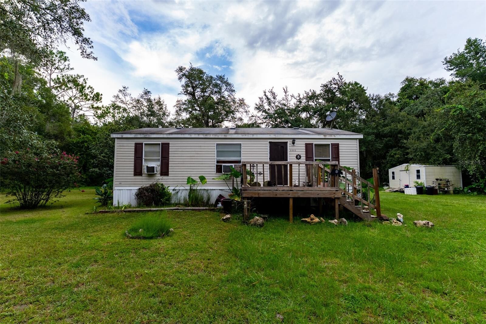 Property Photo: 9085 SW 160th Street FL 34432