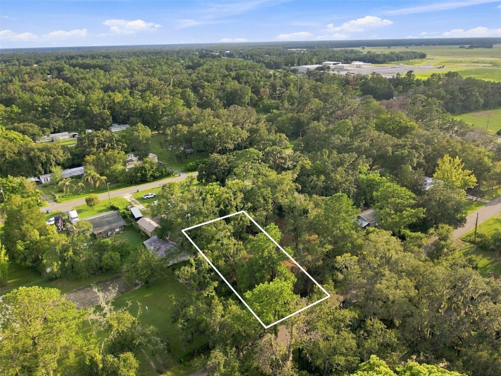 Property Photo: 0 Nicholas Avenue FL 34604
