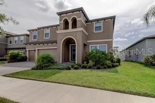 Property Photo:  13118 Jeter Creek Drive  FL 33579 