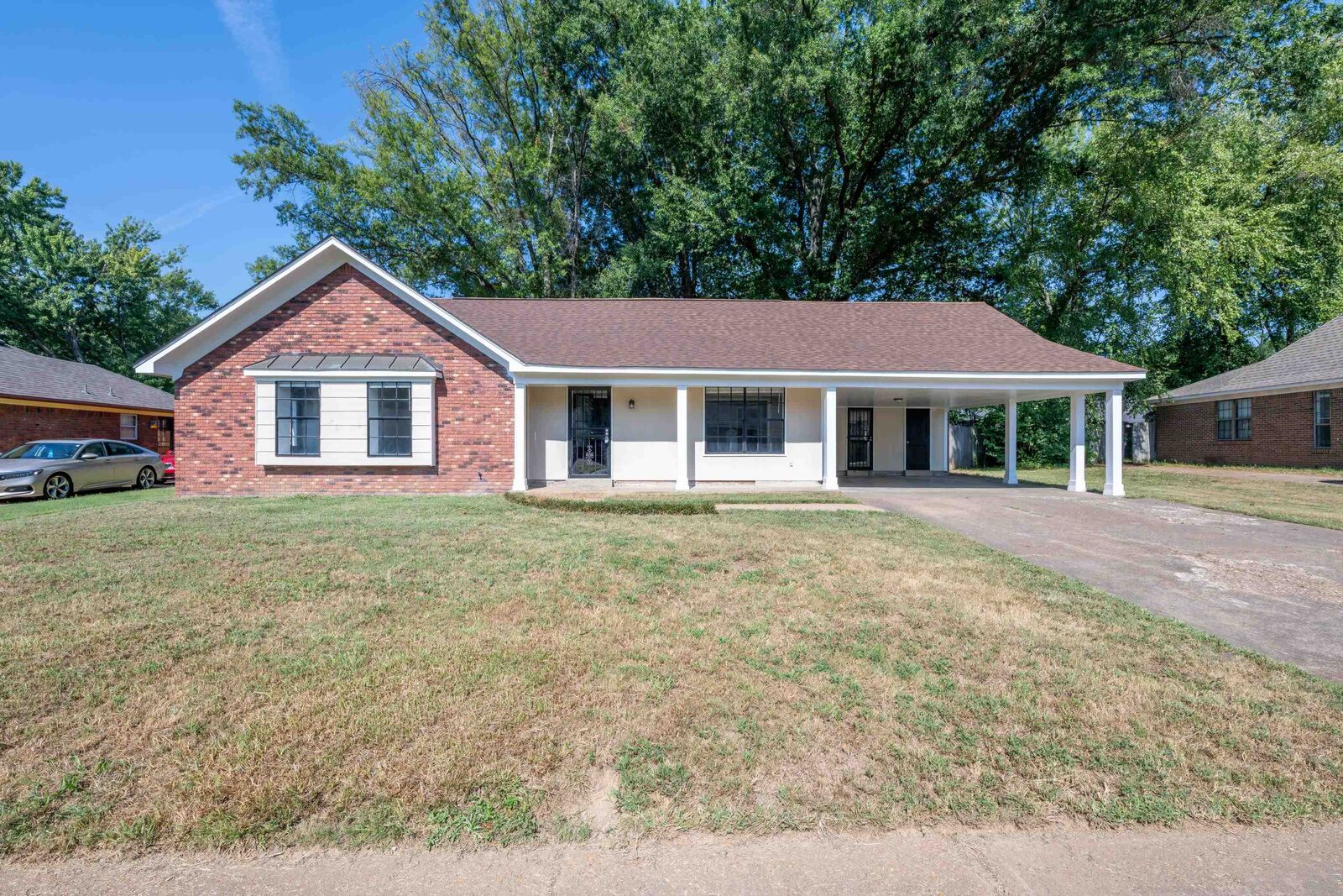 Property Photo: 4109 Oakbend Dr TN 38115