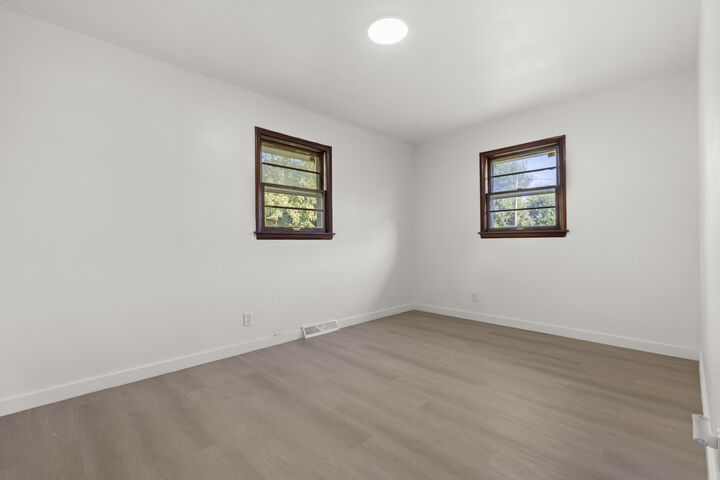 Property Photo:  3016 Oriental Court  IL 61109 