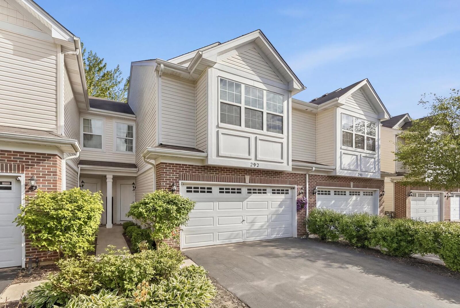 Property Photo:  292 S Oak Creek Lane  IL 60446 