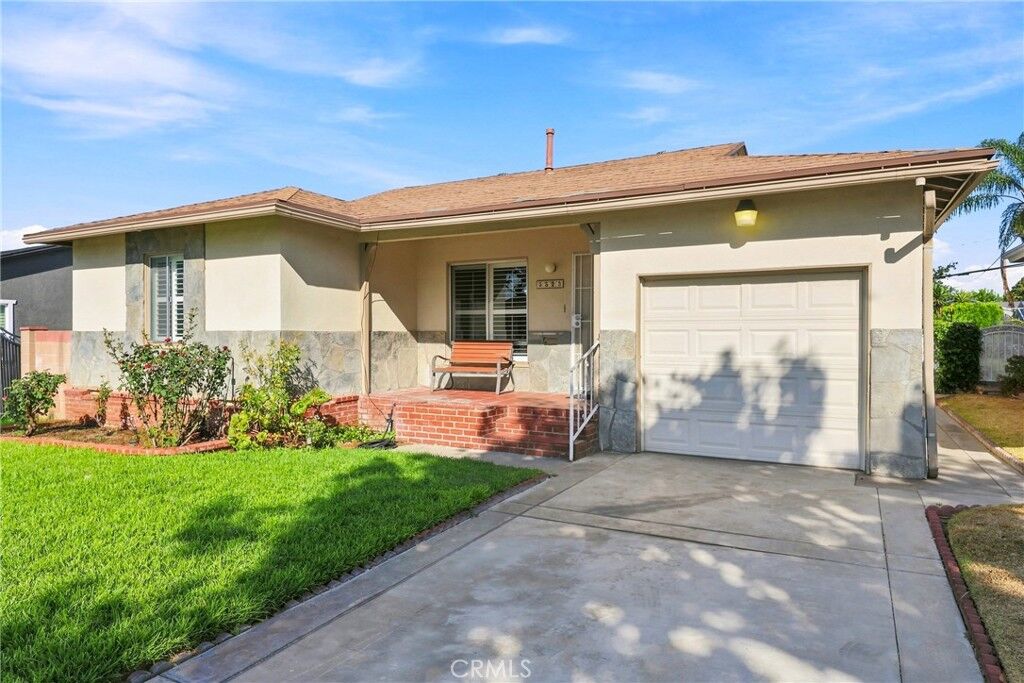 Property Photo:  5523 Mavis  CA 90601 