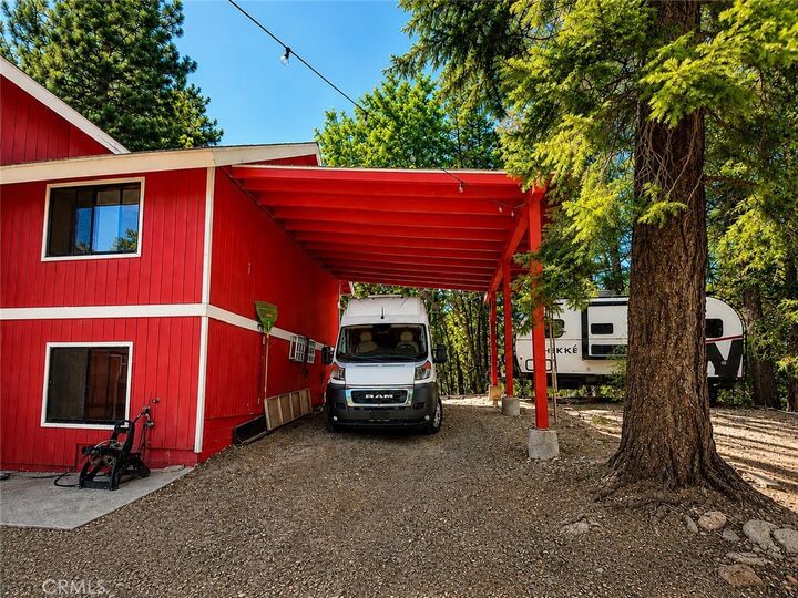 Property Photo: 27661 Canyon Drive CA 92326
