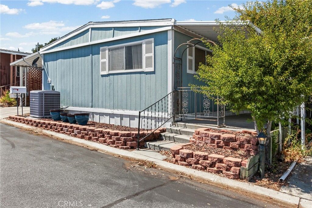 Property Photo:  10961 Las Casitas  CA 93422 