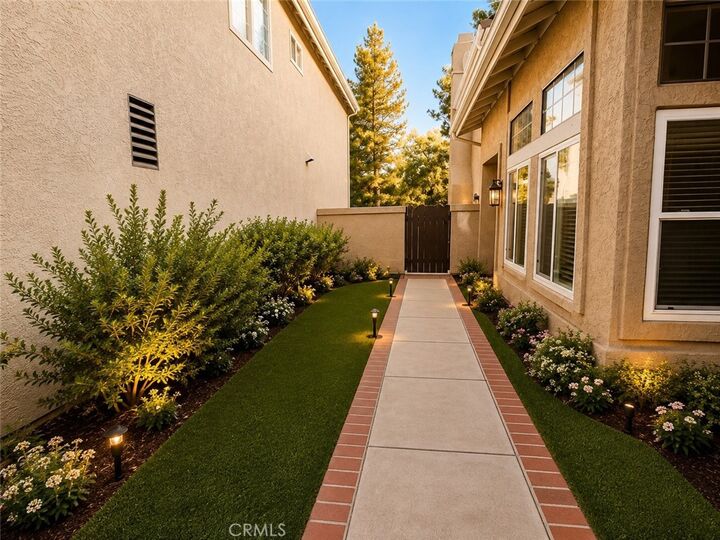 Property Photo:  24911 Laguna Vis  CA 92677 