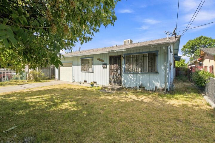 Property Photo:  2153 S Union Street  CA 95206 