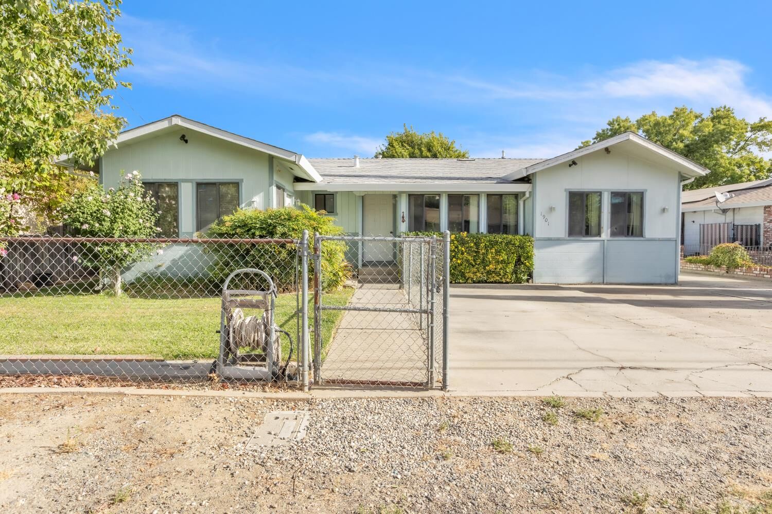 Property Photo: 1901 8th Avenue CA 95961