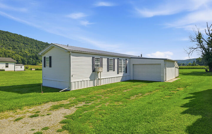 Property Photo: 109 N East Street PA 16928