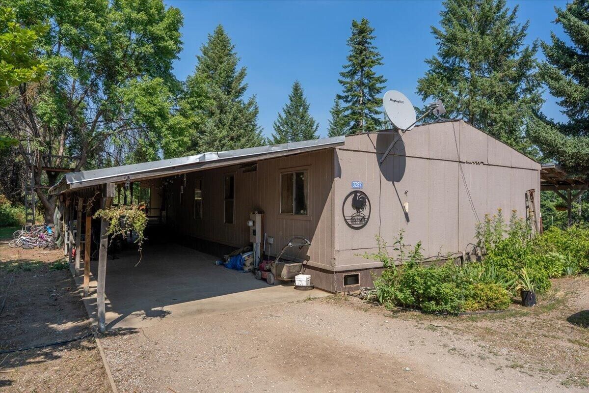 Property Photo: 3287 Bradbury Way WA 99181