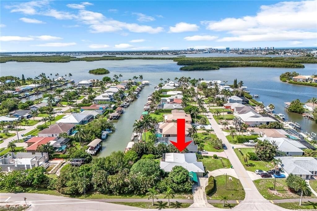Property Photo:  401 Panay Ave  FL 34113 