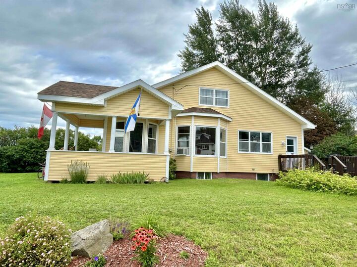 Property Photo:  198 Main Street  NS B0K 1X0 