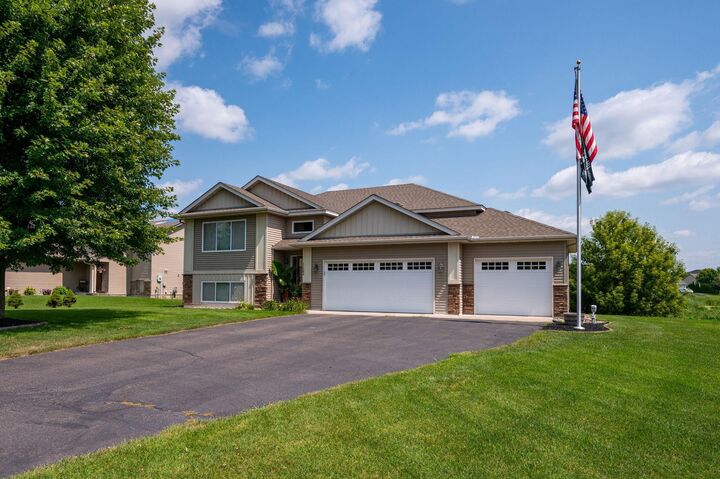 Property Photo:  11384 71st Street NE  MN 55301 