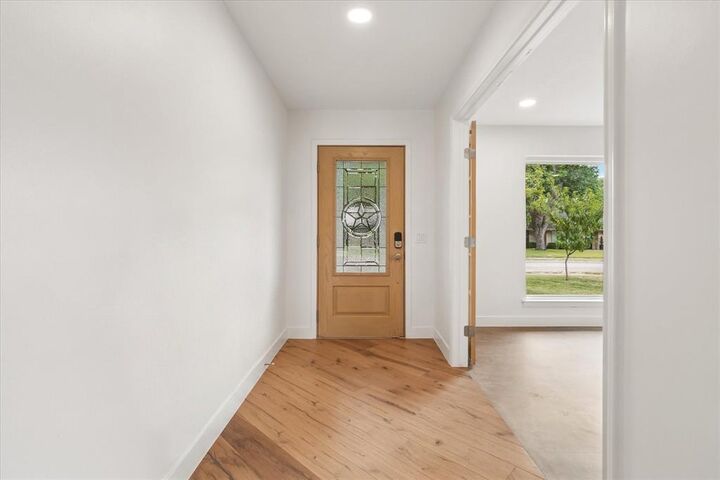 Property Photo: 2404 Kimberly Lane TX 75075