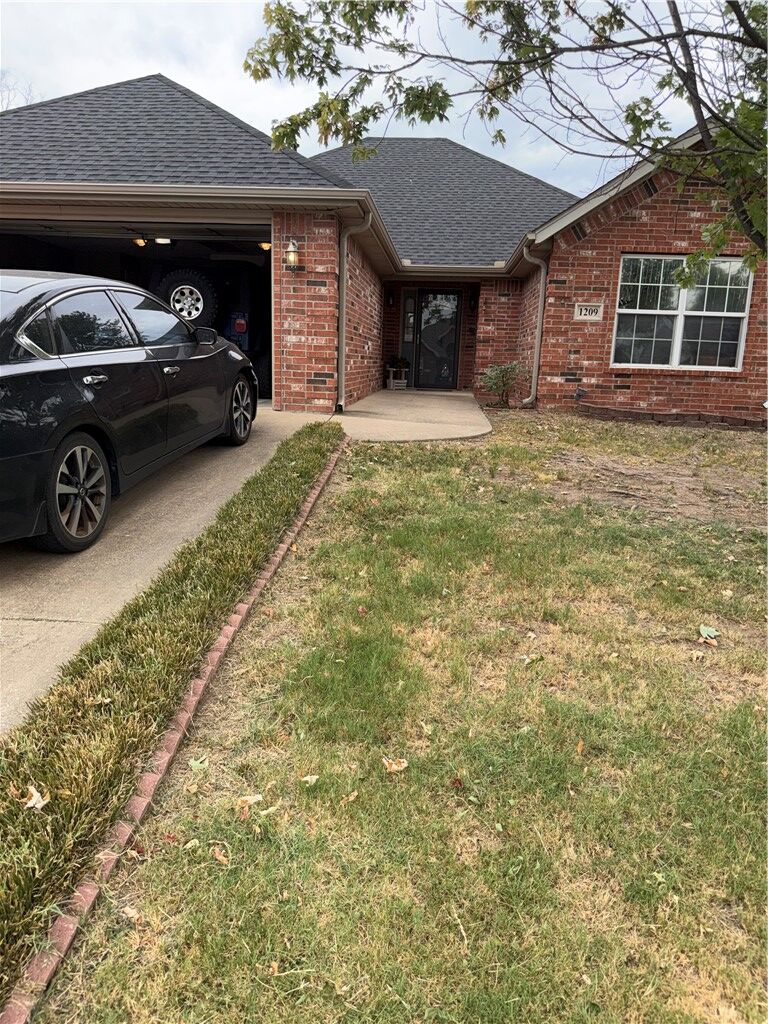 Property Photo: 1209 E Freedom AR 72761