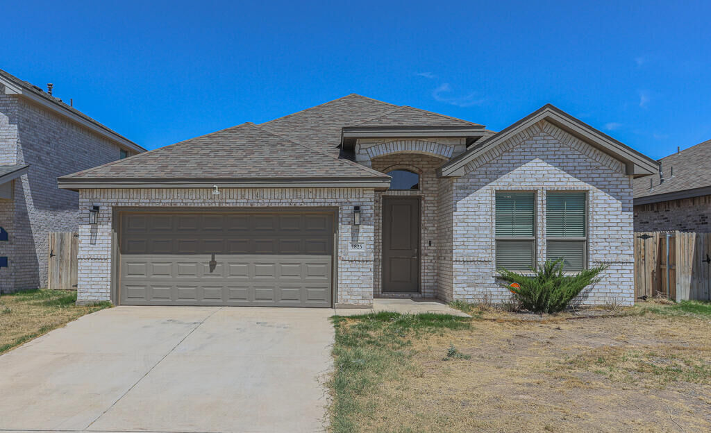 Property Photo: 1825 Twin Falls Dr TX 79762