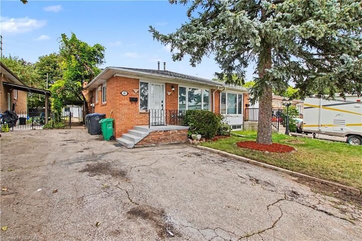 Property Photo:  46 Northwood Drive  ON L6X 2L2 