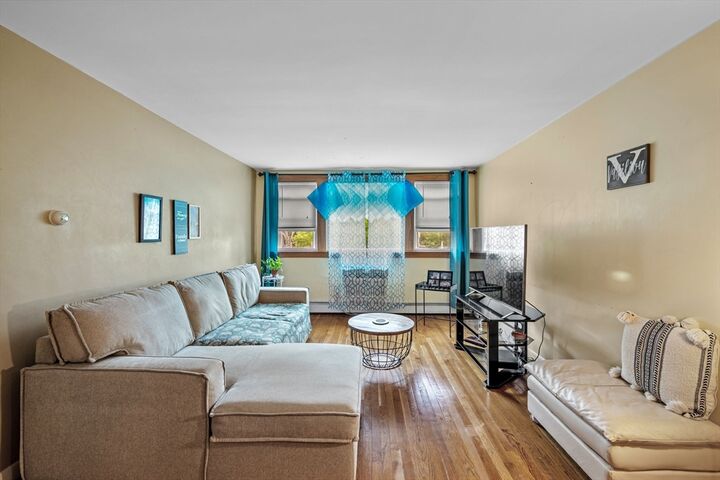 Property Photo:  100 Magnolia Ave 22  MA 01904 