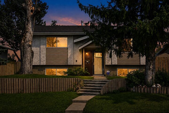 Property Photo: 440 Ogden Drive SE AB T2C 1W6