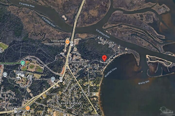 Property Photo: 3650 Mackey Cove Dr FL 32514