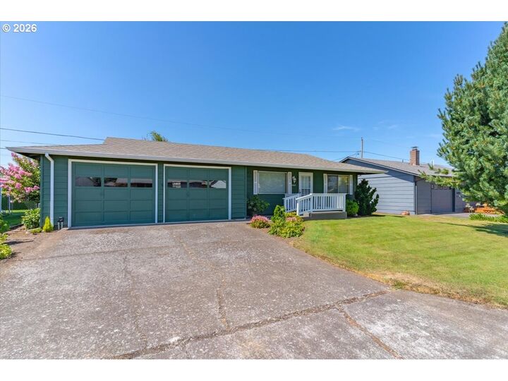 Property Photo: 1465 Thompson Rd OR 97071
