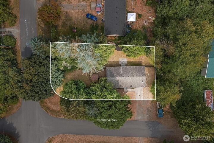 Property Photo: 1447 Christine Lane WA 98282