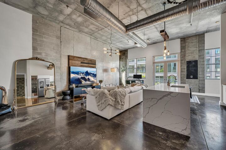 Property Photo: 445 N Andrews Avenue 304 FL 33301