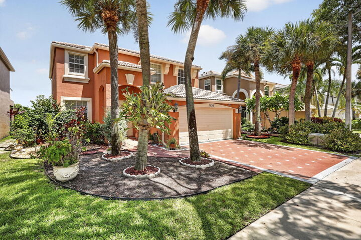 Property Photo: 1158 Oakwater Drive FL 33411