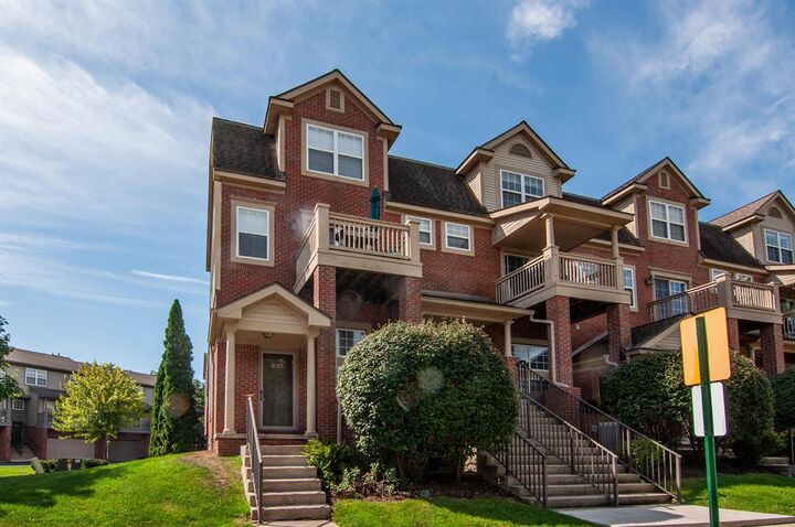 Property Photo: 3016 Barclay Way MI 48105