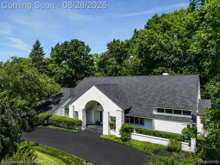 Property Photo: 23658 Shagwood Drive MI 48025