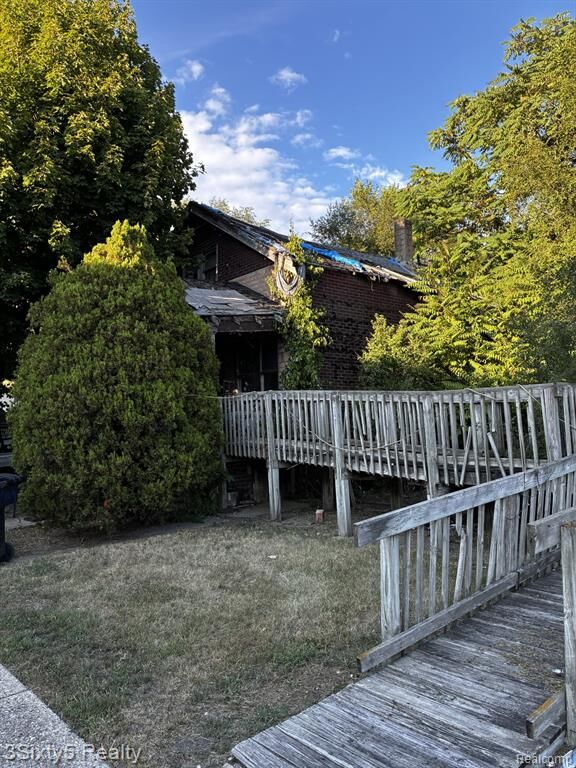 Property Photo: 15334 Roselawn Street MI 48238