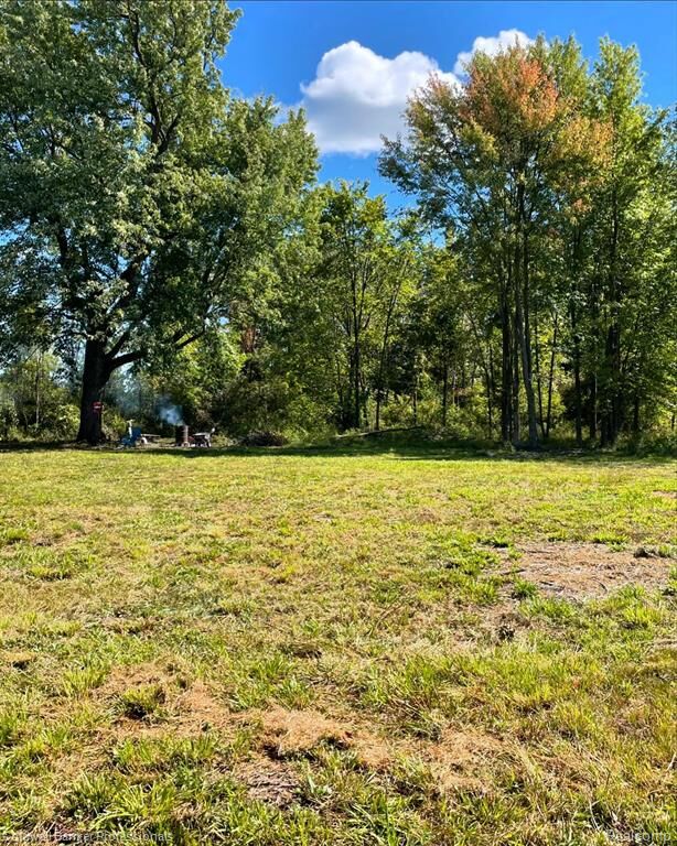 Property Photo: 126 Homestead Lane MI 48444