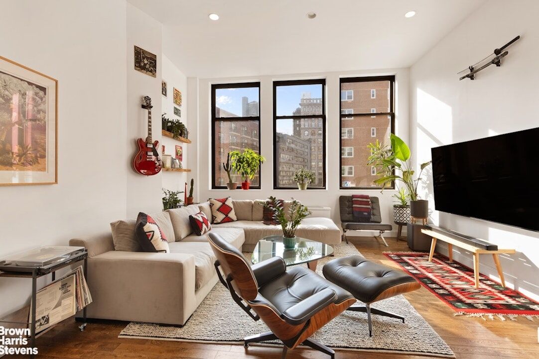 Property Photo: 115 4th Avenue 6B NY 10003