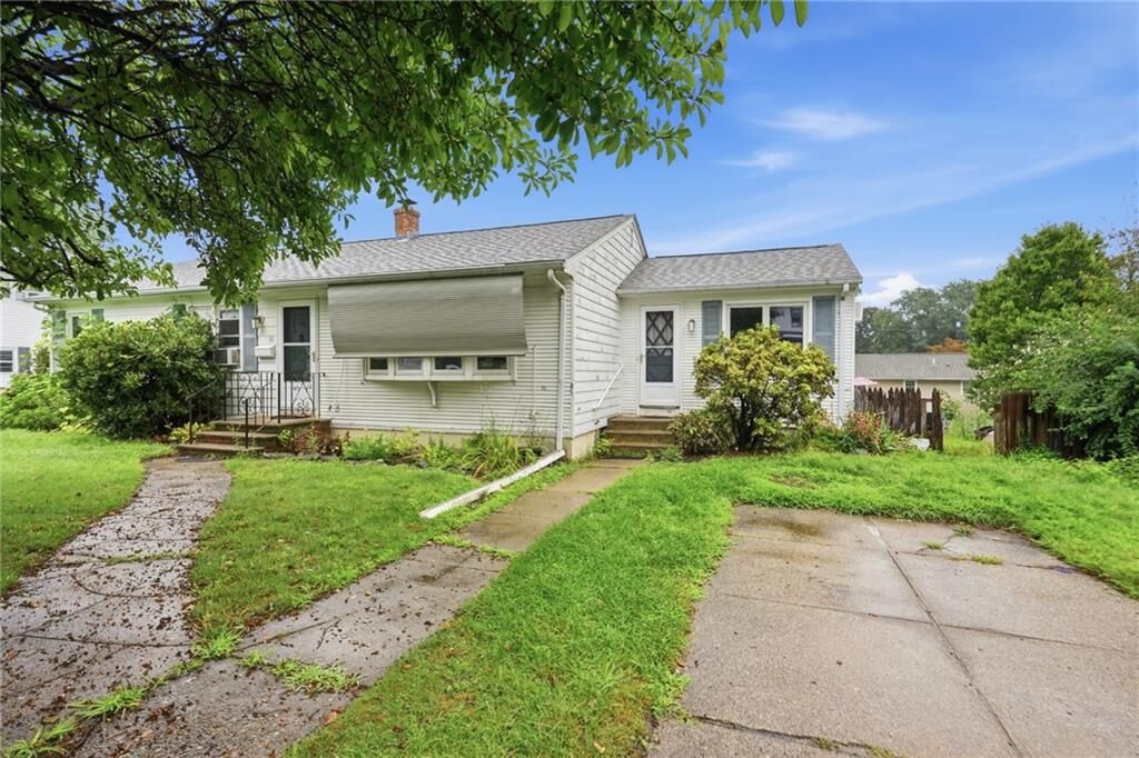 Property Photo:  51 Argonne Street  RI 02919 