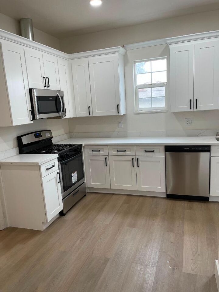 Property Photo: 10 Topeka Avenue CA 95128